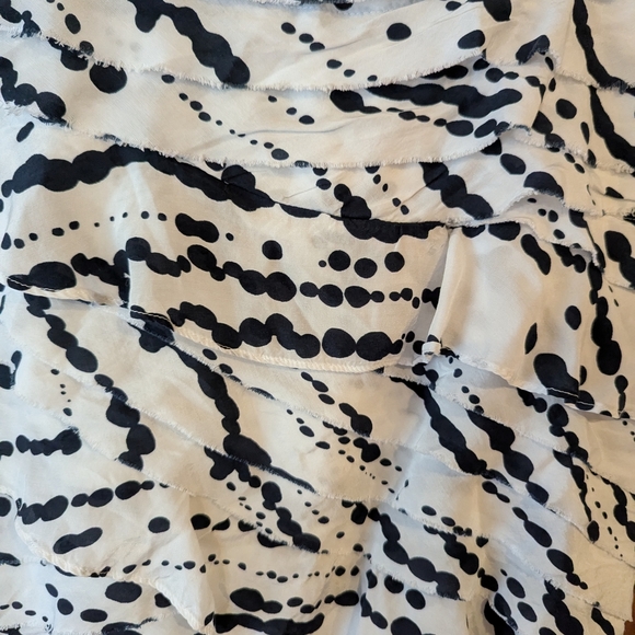 Black and White Strapless Ruched Bodycon Dress - Picture 2 of 9